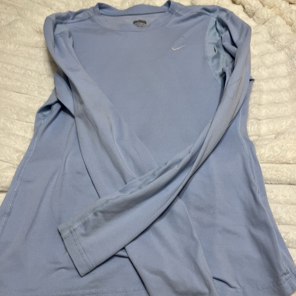 blue nike long sleeve